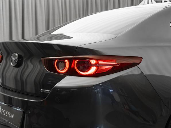 Mazda 3 IV (BP) с пробегом 2023 года, цена 2 790 000 рублей, 11267 км, седан, Автокод Объявления