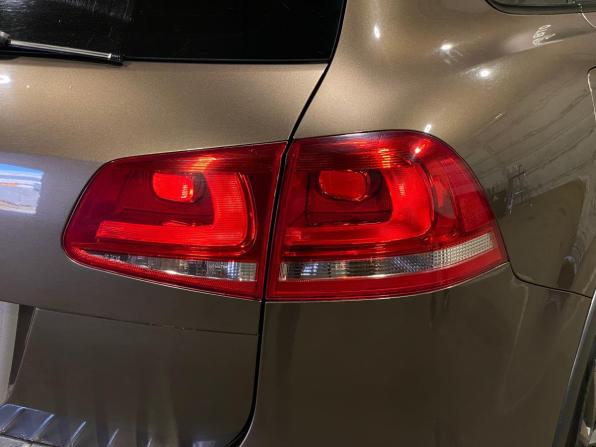 Volkswagen Touareg II с пробегом 2011 года, цена 1 980 000 рублей, 227584 км, внедорожник, Автокод Объявления