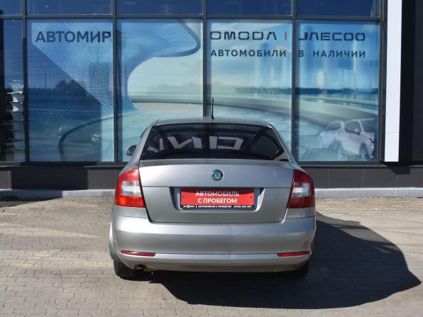 Skoda Octavia II (A5) Рестайлинг с пробегом 2012 года, цена 700 000 рублей, 218532 км, лифтбек, Автокод Объявления