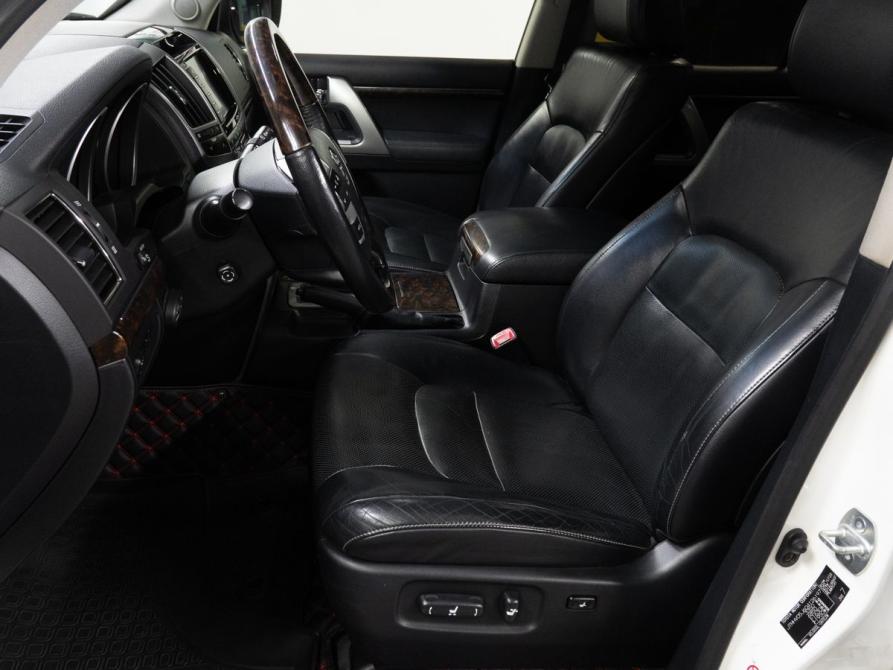 Toyota Land Cruiser 200 Series Рестайлинг 1 Тюмень  - изображение 16