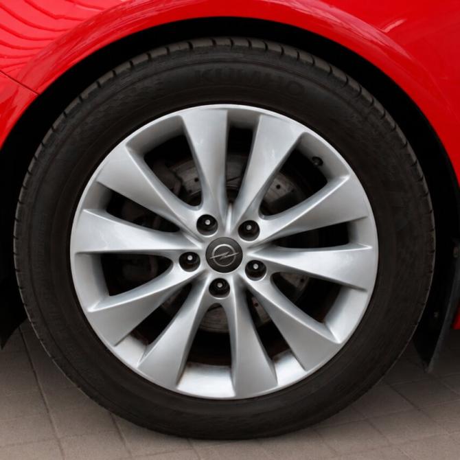 Opel Astra J Рестайлинг Москва  - изображение 15