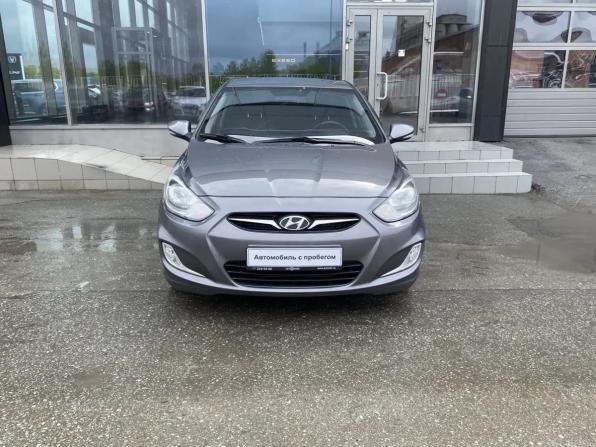 Hyundai Solaris I с пробегом 2012 года, цена 750 000 рублей, 215222 км, седан, Автокод Объявления