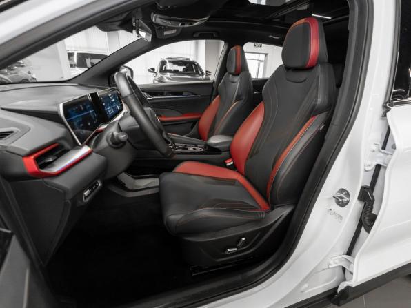 Geely Coolray I Рестайлинг с пробегом 2024 года, цена 2 280 000 рублей, 31179 км, внедорожник, Автокод Объявления