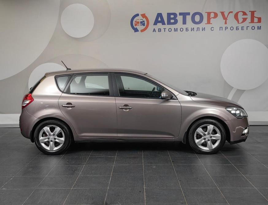 Kia Ceed I Рестайлинг Москва  - изображение 5