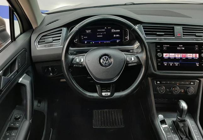 Volkswagen Tiguan II с пробегом 2019 года, цена 2 789 000 рублей, 134730 км, внедорожник, Автокод Объявления