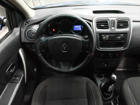 Renault Sandero II Рестайлинг с пробегом 2018 года, цена 920 000 рублей, 192530 км, хэтчбек, Автокод Объявления