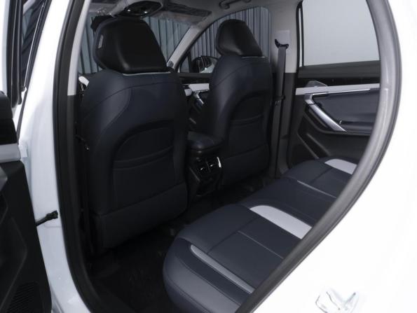 Geely Atlas II с пробегом 2025 года, цена 3 069 000 рублей, 3469 км, внедорожник, Автокод Объявления