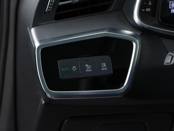 Audi A6 V (C8) с пробегом 2019 года, цена 4 512 444 рубля, 139441 км, универсал, Автокод Объявления