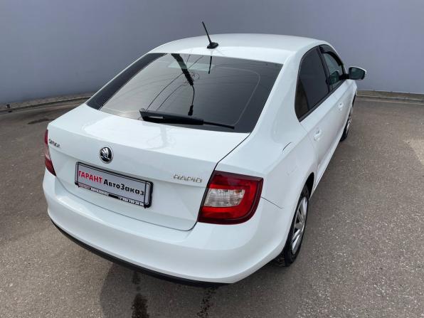 Skoda Rapid I Рестайлинг с пробегом 2017 года, цена 1 095 000 рублей, 165366 км, лифтбек, Автокод Объявления