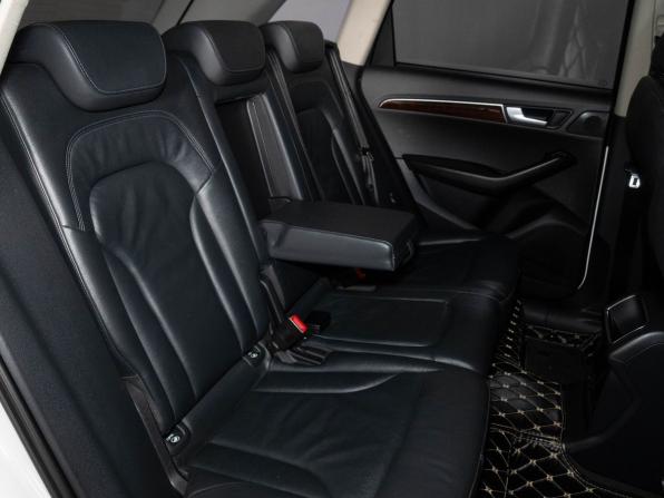 Audi Q5 I (8R) с пробегом 2010 года, цена 1 480 000 рублей, 218414 км, внедорожник, Автокод Объявления