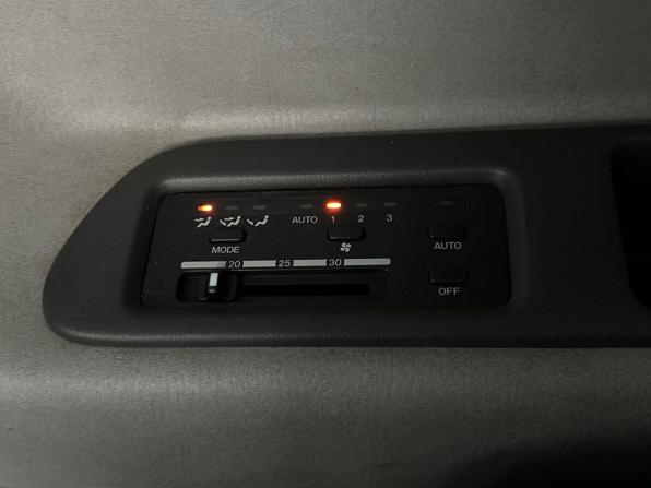Mazda Bongo III с пробегом 1998 года, цена 350 000 рублей, 238100 км, минивэн, Автокод Объявления