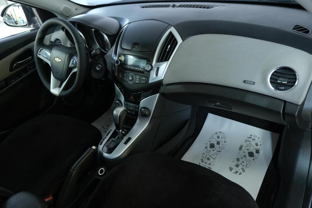 Chevrolet Cruze I Рестайлинг Омск  - изображение 17
