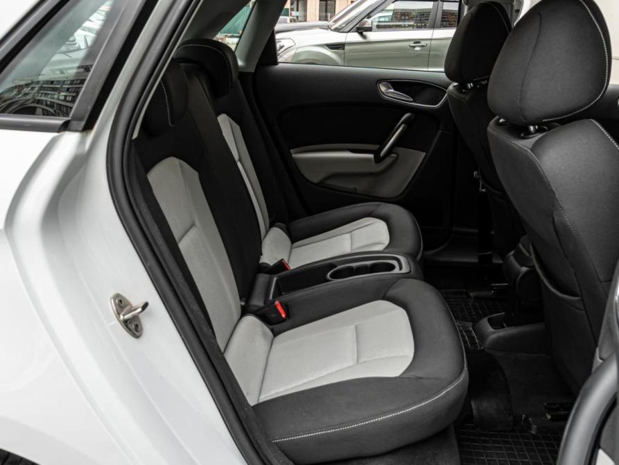 Audi A1 I (8X) Краснодар  - изображение 7