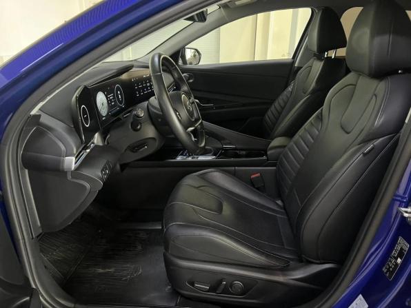 Hyundai Elantra VII (CN7) с пробегом 2021 года, цена 2 155 000 рублей, 46036 км, седан, Автокод Объявления