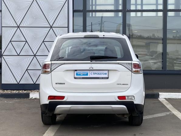 Mitsubishi Outlander III с пробегом 2014 года, цена 1 399 000 рублей, 135359 км, внедорожник, Автокод Объявления