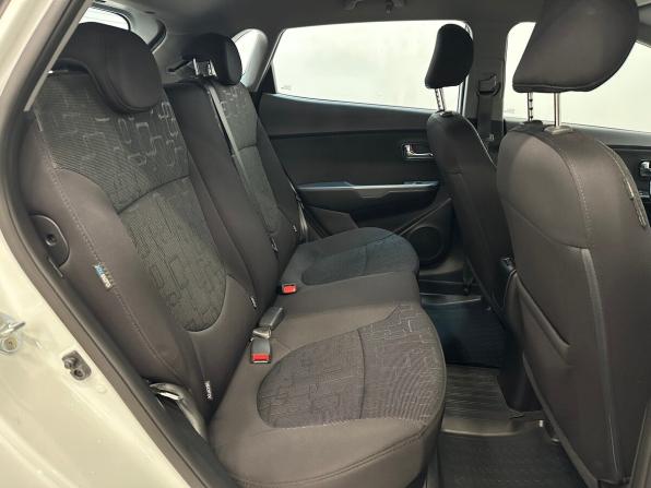 Kia Rio III Рестайлинг с пробегом 2016 года, цена 1 460 000 рублей, 34432 км, хэтчбек, Автокод Объявления