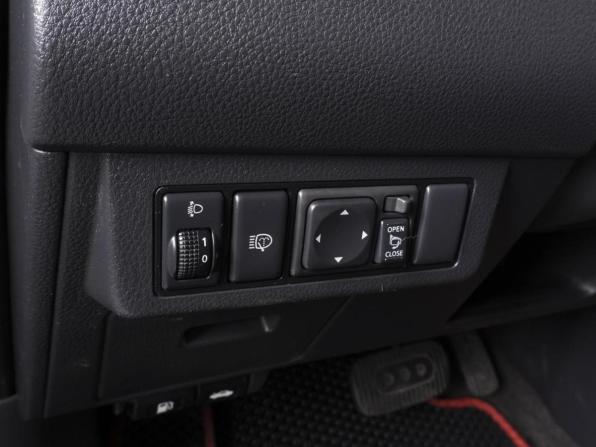 Nissan Tiida I Рестайлинг с пробегом 2010 года, цена 820 000 рублей, 176281 км, седан, Автокод Объявления