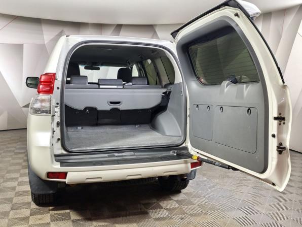 Toyota Land Cruiser Prado 150 Series с пробегом 2013 года, цена 2 700 000 рублей, 186159 км, внедорожник, Автокод Объявления