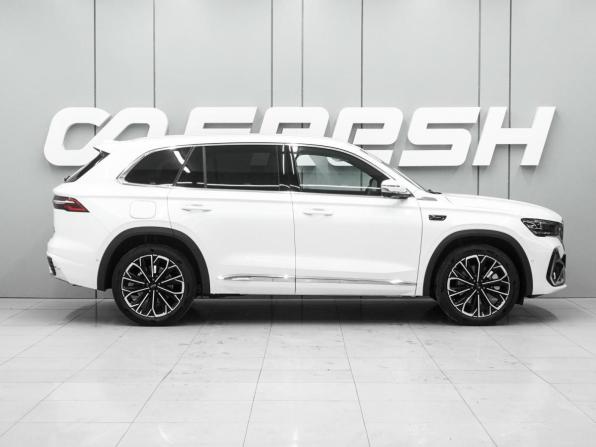 Geely Monjaro I Рестайлинг 2 с пробегом 2026 года, цена 4 365 000 рублей, 94 км, внедорожник, Автокод Объявления
