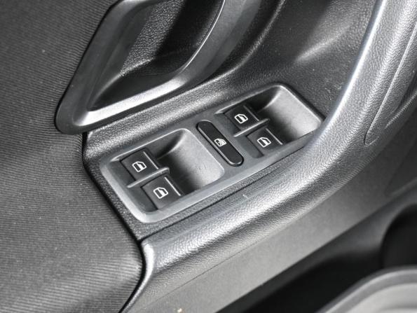 Skoda Fabia II Рестайлинг с пробегом 2013 года, цена 725 000 рублей, 75813 км, хэтчбек, Автокод Объявления