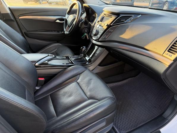 Hyundai i40 I Рестайлинг с пробегом 2016 года, цена 1 349 000 рублей, 112705 км, универсал, Автокод Объявления