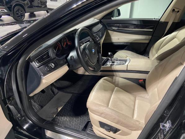 BMW 7 серии V (F01/F02/F04) с пробегом 2009 года, цена 1 500 000 рублей, 323314 км, седан, Автокод Объявления