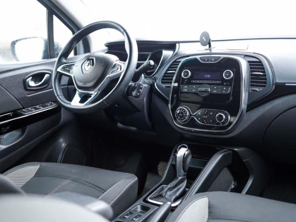 Renault Kaptur I Рестайлинг с пробегом 2020 года, цена 1 570 000 рублей, 85293 км, внедорожник, Автокод Объявления