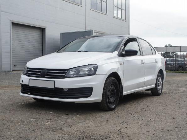 Volkswagen Polo V Рестайлинг с пробегом 2018 года, цена 440 000 рублей, 338000 км, седан, Автокод Объявления