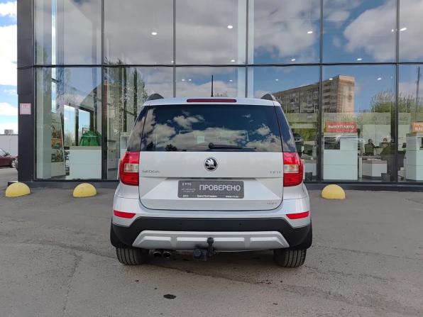 Skoda Yeti I Рестайлинг с пробегом 2016 года, цена 1 649 800 рублей, 133683 км, внедорожник, Автокод Объявления