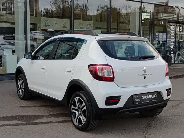 Renault Sandero II Рестайлинг с пробегом 2018 года, цена 1 290 000 рублей, 55296 км, хэтчбек, Автокод Объявления
