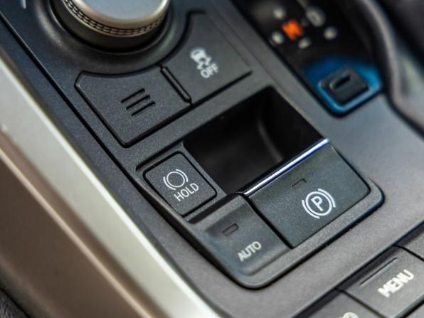 Lexus NX I с пробегом 2015 года, цена 2 748 000 рублей, 141559 км, внедорожник, Автокод Объявления