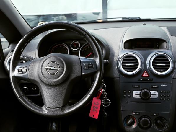 Opel Corsa D Рестайлинг II с пробегом 2011 года, цена 649 000 рублей, 67922 км, хэтчбек, Автокод Объявления