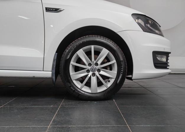 Volkswagen Polo V Рестайлинг с пробегом 2019 года, цена 922 000 рублей, 207445 км, седан, Автокод Объявления