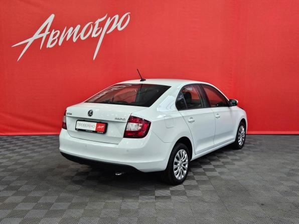 Skoda Rapid I Рестайлинг с пробегом 2019 года, цена 1 249 000 рублей, 104400 км, лифтбек, Автокод Объявления