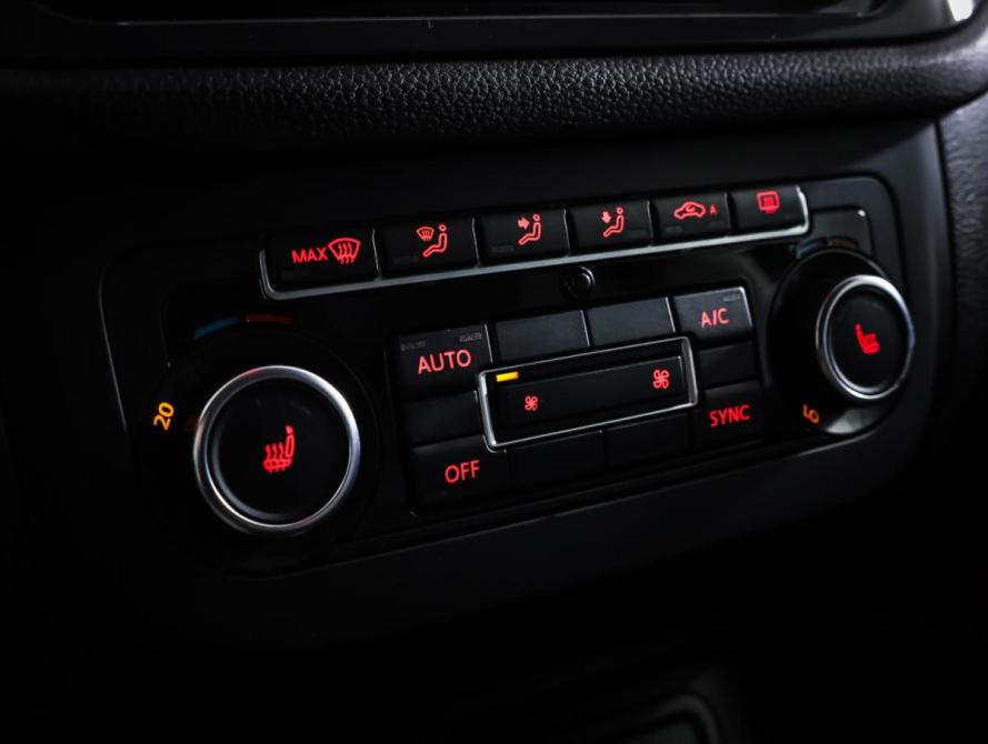 Volkswagen Tiguan I Рестайлинг Москва  - изображение 19