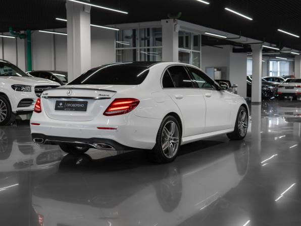 Mercedes-Benz E-Класс V (W213 S213 C238) с пробегом 2017 года, цена 3 420 000 рублей, 87410 км, седан, Автокод Объявления
