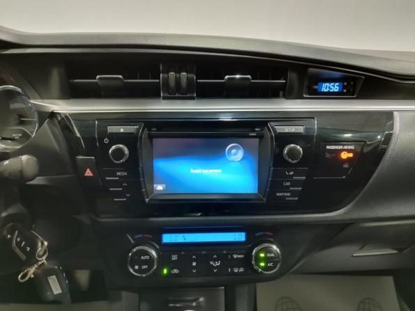 Toyota Corolla XI (E160 E170 E180) с пробегом 2014 года, цена 1 350 000 рублей, 135121 км, седан, Автокод Объявления