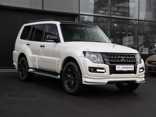 Mitsubishi Pajero IV Рестайлинг 2 с пробегом 2019 года, цена 3 170 000 рублей, 91217 км, внедорожник, Автокод Объявления