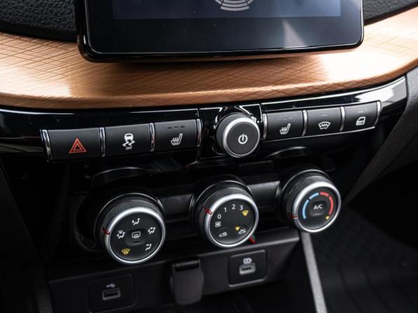 Lada (ВАЗ) Vesta I Рестайлинг (NG) с пробегом 2024 года, цена 1 710 000 рублей, 24252 км, универсал, Автокод Объявления
