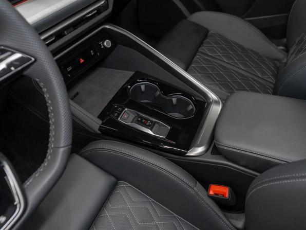 Audi Q5 III (GU) с пробегом 2025 года, цена 6 340 000 рублей, 19 км, внедорожник, Автокод Объявления
