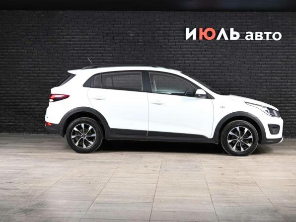 Kia Rio IV с пробегом 2020 года, цена 1 800 000 рублей, 77006 км, хэтчбек, Автокод Объявления