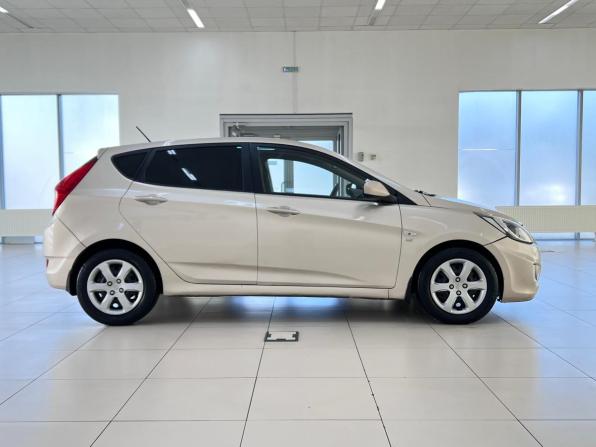 Hyundai Solaris I с пробегом 2011 года, цена 790 000 рублей, 163320 км, хэтчбек, Автокод Объявления