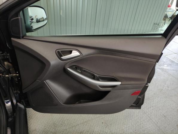 Ford Focus III с пробегом 2013 года, цена 660 000 рублей, 186755 км, хэтчбек, Автокод Объявления