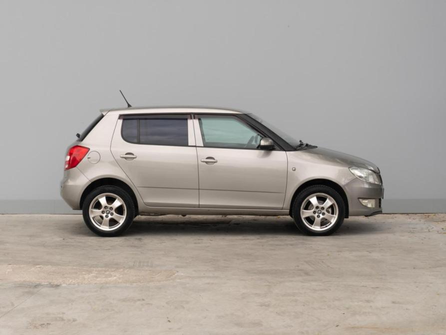 Skoda Fabia II Рестайлинг Калининград  - изображение 5