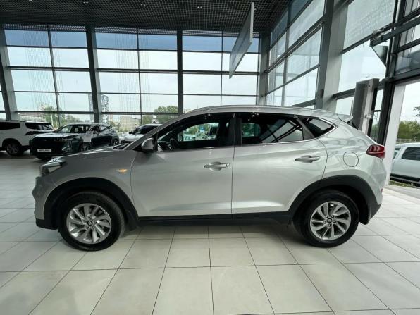 Hyundai Tucson III с пробегом 2018 года, цена 1 795 000 рублей, 242119 км, внедорожник, Автокод Объявления