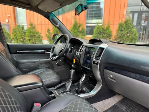 Toyota Land Cruiser Prado 120 Series Рестайлинг с пробегом 2008 года, цена 1 650 000 рублей, 220315 км, внедорожник, Автокод Объявления