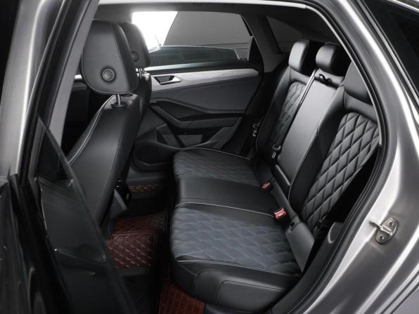 Volkswagen Sagitar III с пробегом 2022 года, цена 2 469 000 рублей, 60951 км, седан, Автокод Объявления