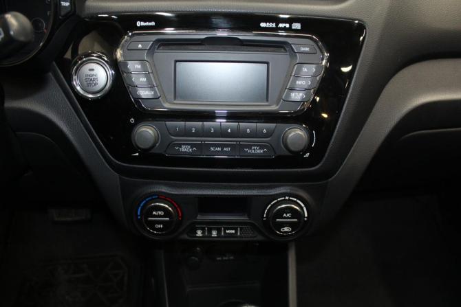 Kia Rio III с пробегом 2012 года, цена 950 000 рублей, 128685 км, хэтчбек, Автокод Объявления