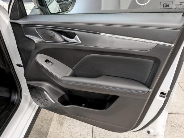 Haval Jolion I Рестайлинг с пробегом 2024 года, цена 2 125 000 рублей, 5987 км, внедорожник, Автокод Объявления