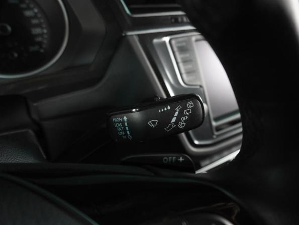 Volkswagen Tiguan II с пробегом 2017 года, цена 2 644 000 рублей, 136137 км, внедорожник, Автокод Объявления